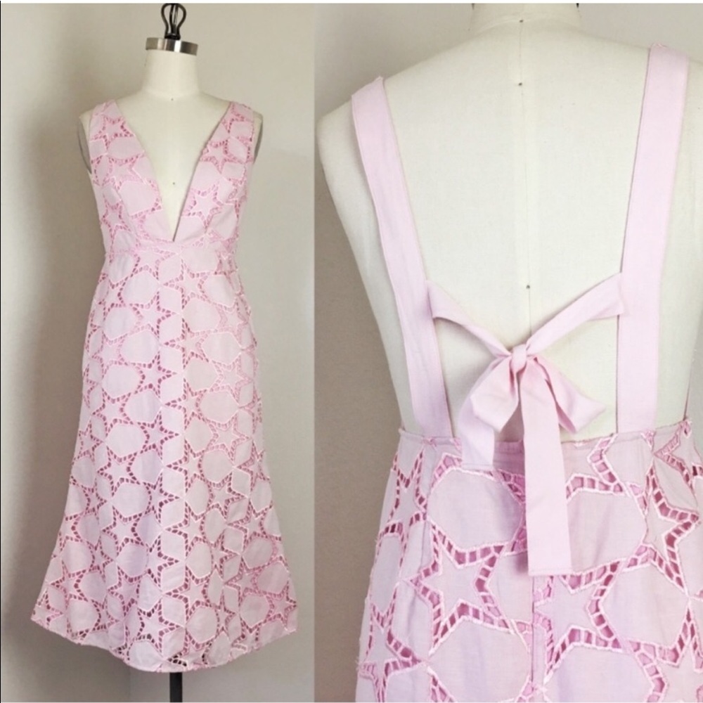TALULAH STAR EMBROIDERED SHEATH TIE BACK DRESS @722